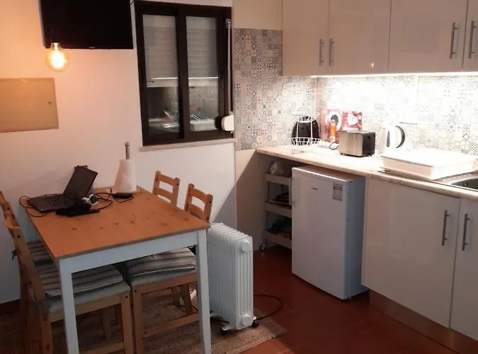 Дом отдыха Eco-country-cottage *