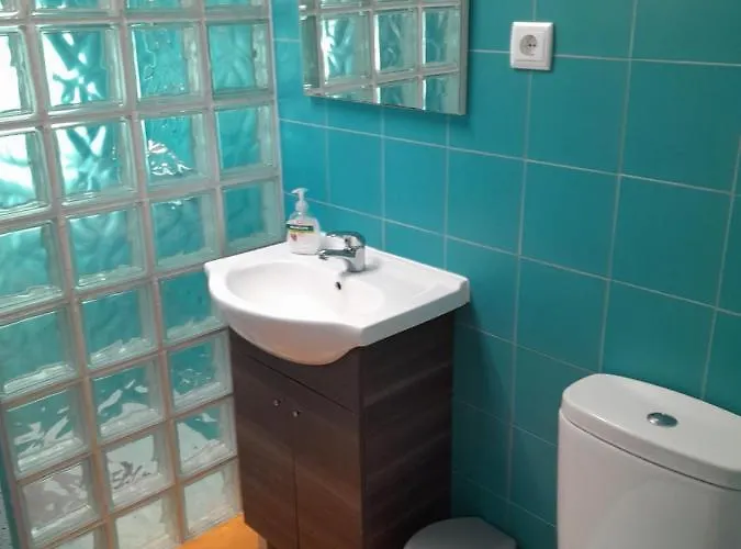 Eco-country-cottage *